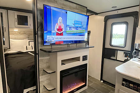 Travel trailer