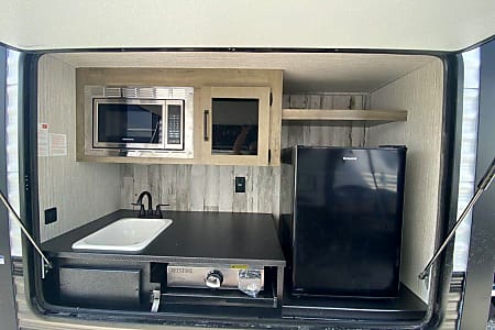 Travel trailer