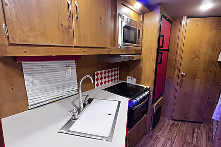 Travel trailer