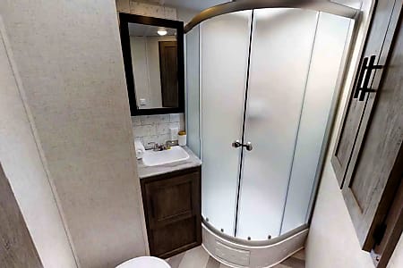 Travel trailer