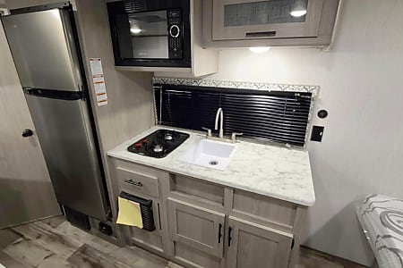 Travel trailer