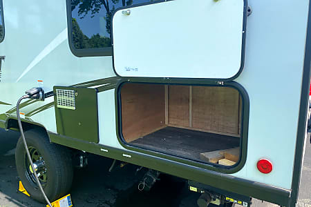 Travel trailer