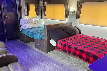 Travel trailer