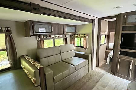 Travel trailer