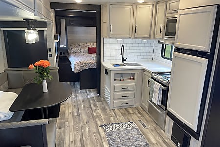 Travel trailer