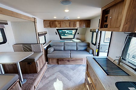 Travel trailer