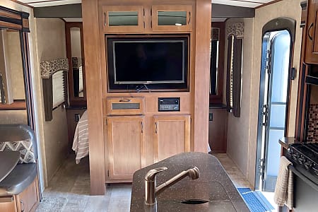 Travel trailer