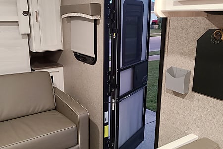 Travel trailer