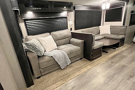 Travel trailer