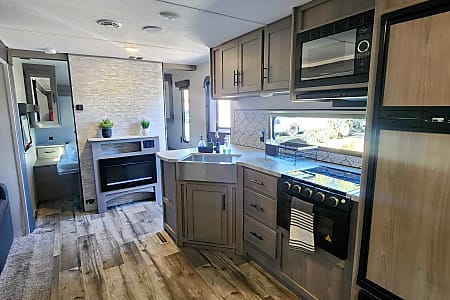 Travel trailer