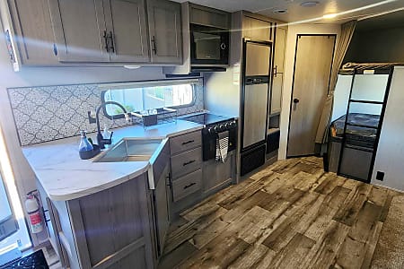 Travel trailer