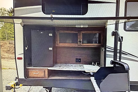 Travel trailer