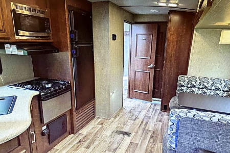 Travel trailer