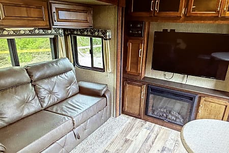 Travel trailer