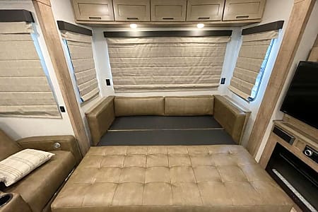 Travel trailer