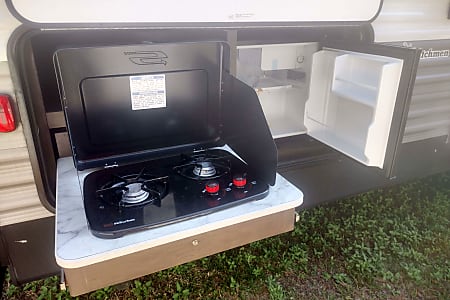 Travel trailer