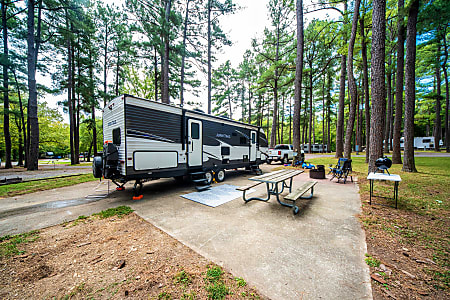 Travel trailer