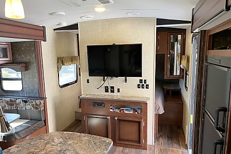 Travel trailer