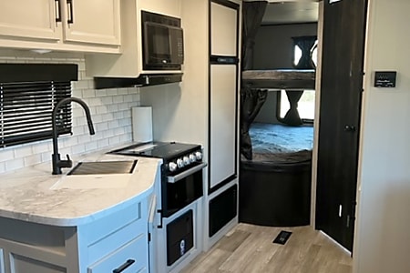 Travel trailer