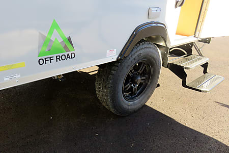 Folding trailer