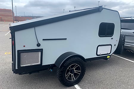 Folding trailer