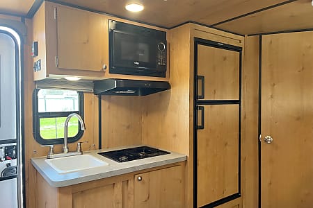 Travel trailer