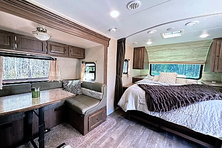 Travel trailer