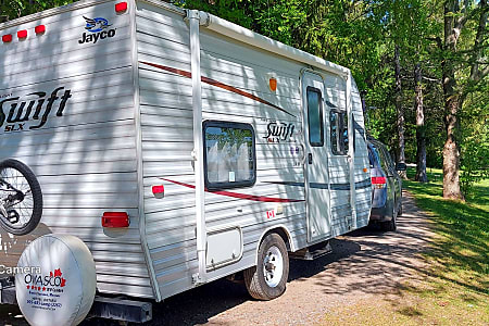 Travel trailer