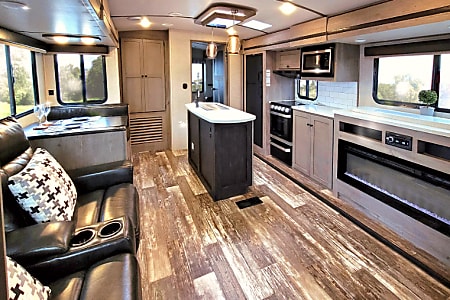 Travel trailer