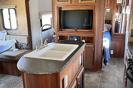 Travel trailer