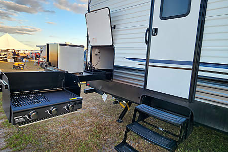 Travel trailer
