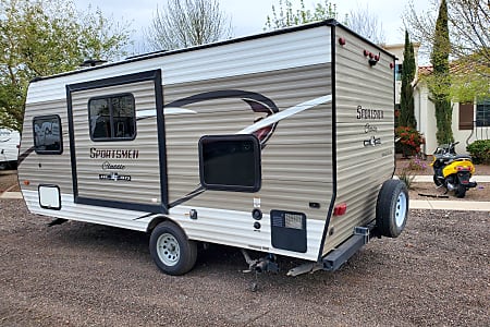 Travel trailer