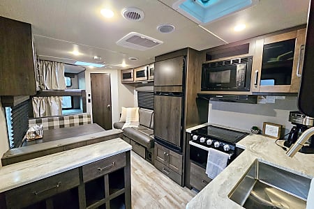 Travel trailer