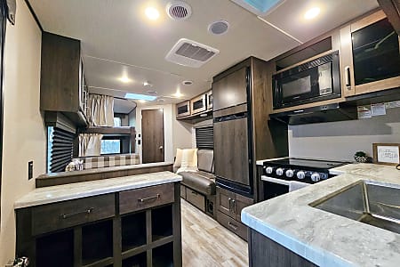 Travel trailer