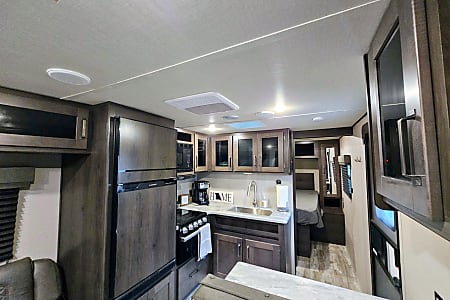 Travel trailer