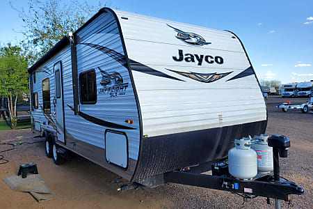 Travel trailer