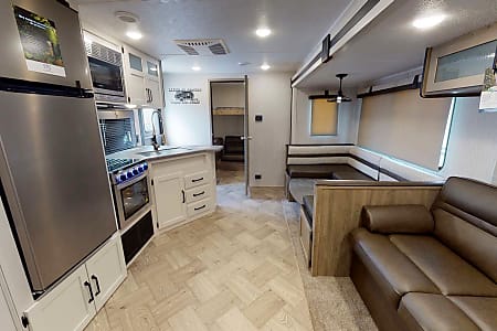 Travel trailer