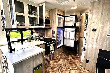 Travel trailer