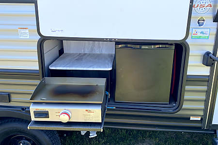 Travel trailer