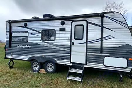 Travel trailer