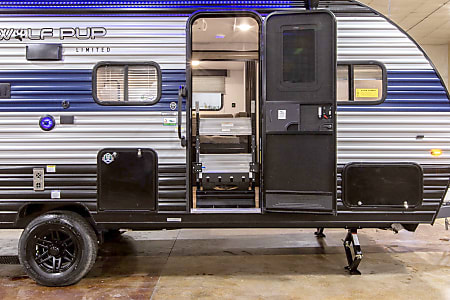 Travel trailer