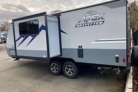 Travel trailer