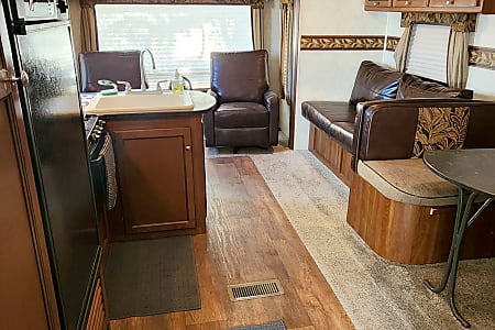 Travel trailer