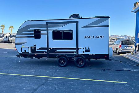 Travel trailer