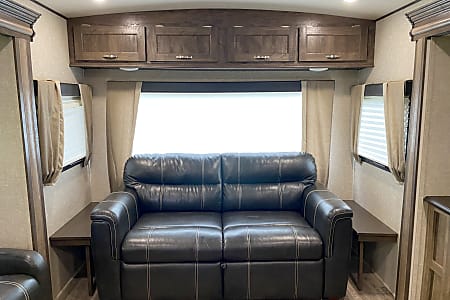 Travel trailer