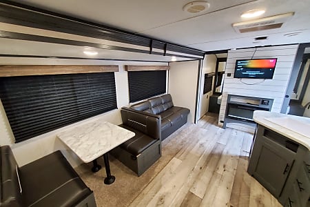 Travel trailer