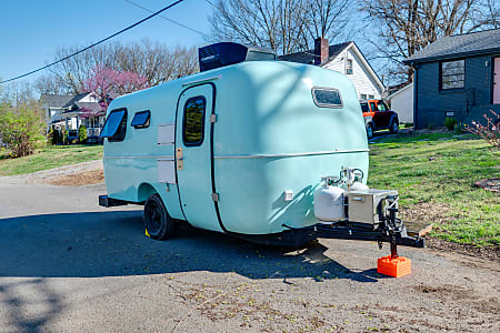 Travel trailer