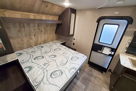 Travel trailer