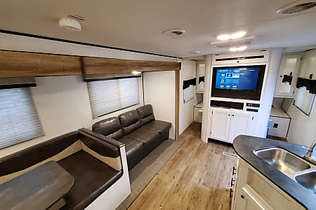 Travel trailer