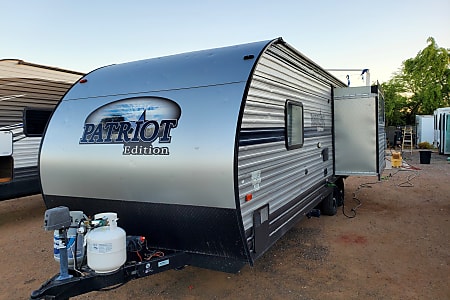 Travel trailer